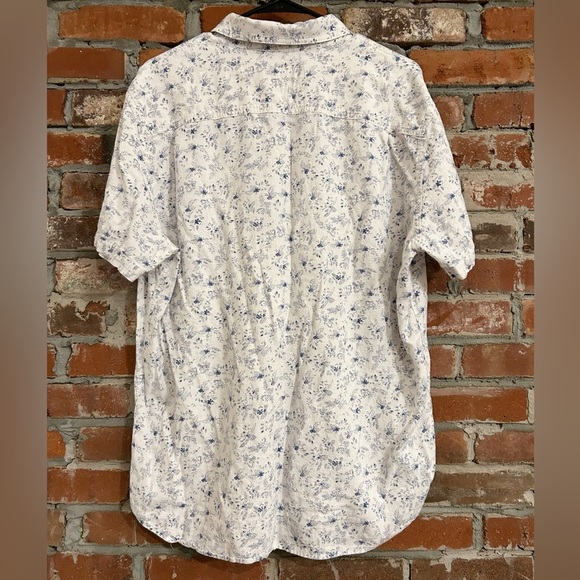 Rails Carson Beach Blues Linen Floral Button Up Size XL - Picture 6 of 6